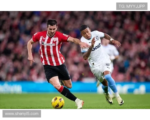 纽卡斯尔联半场领先毕尔巴鄂竞技 丹伯恩头球破门助球队暂时1-0领先